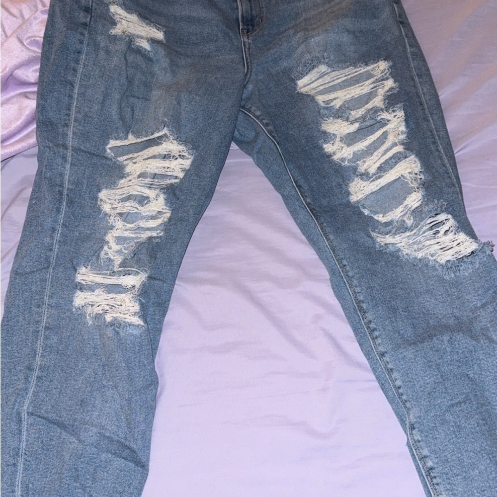 American Eagle Outfitters High Rise Distressed Blue Jeans